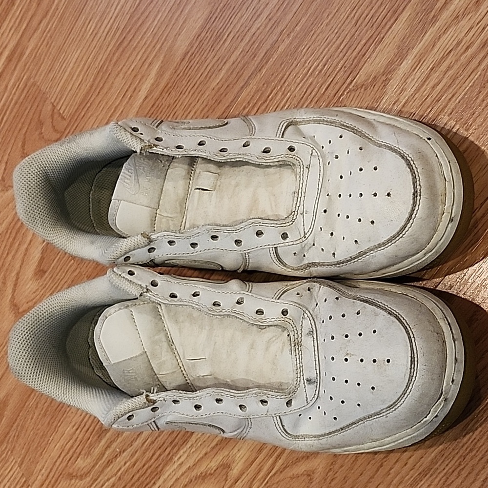 Boys NIKE Air Force 1 Sneakers